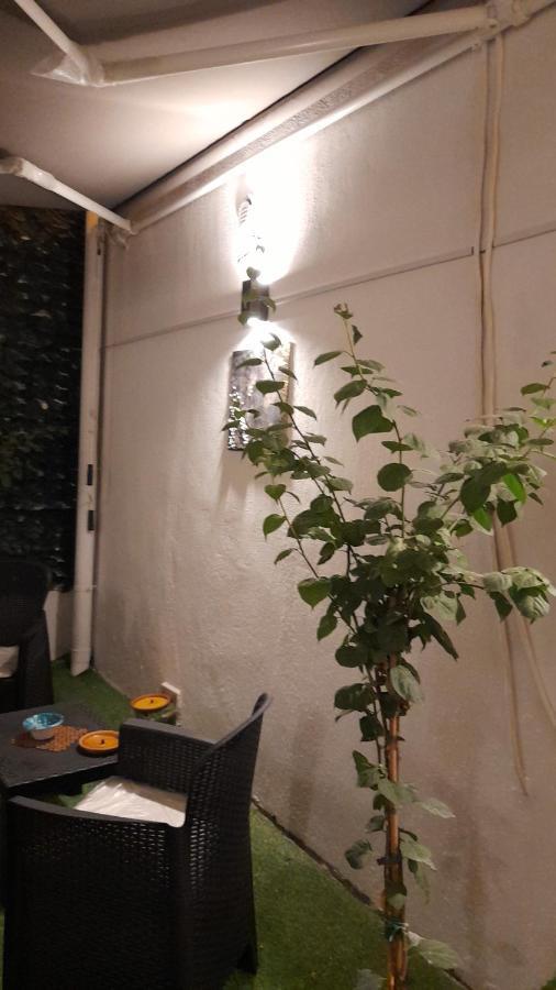 Garden Suite Apartment Palermo Luaran gambar